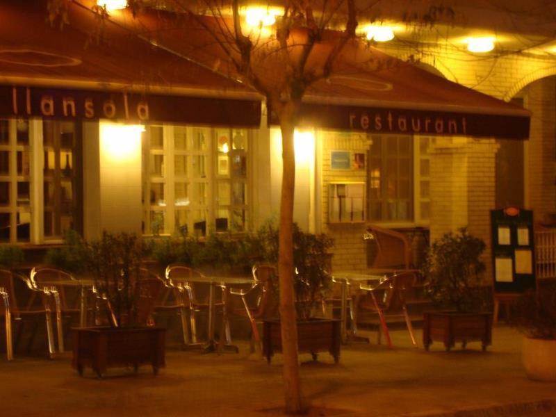 Hotel Restaurant Llansola Sant Carlos de la Ràpita Kültér fotó