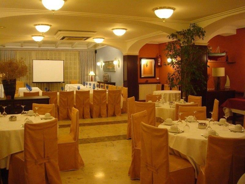 Hotel Restaurant Llansola Sant Carlos de la Ràpita Kültér fotó